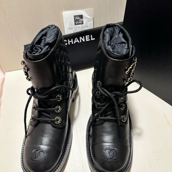 Chanel Quilted Combat Boots in Size 37.5 with Box & Dust bags. - Picture 6 of 7